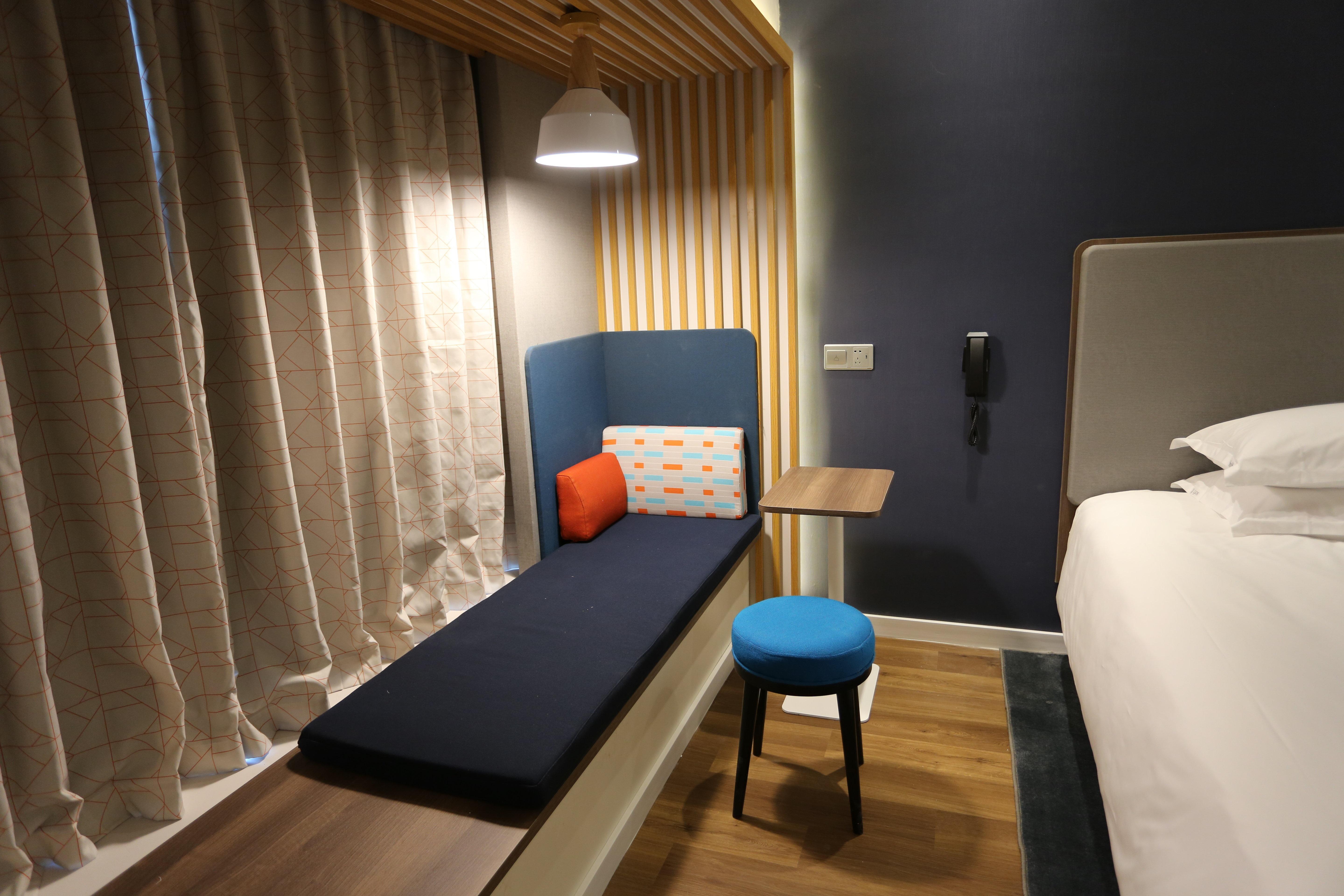 Holiday Inn Express - Wuhan Optical Valley By Ihg Exterior photo